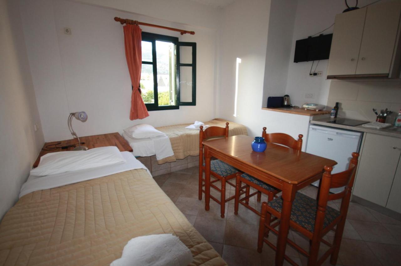 Cyclades Beach Apartments Chrisopigi  المظهر الخارجي الصورة