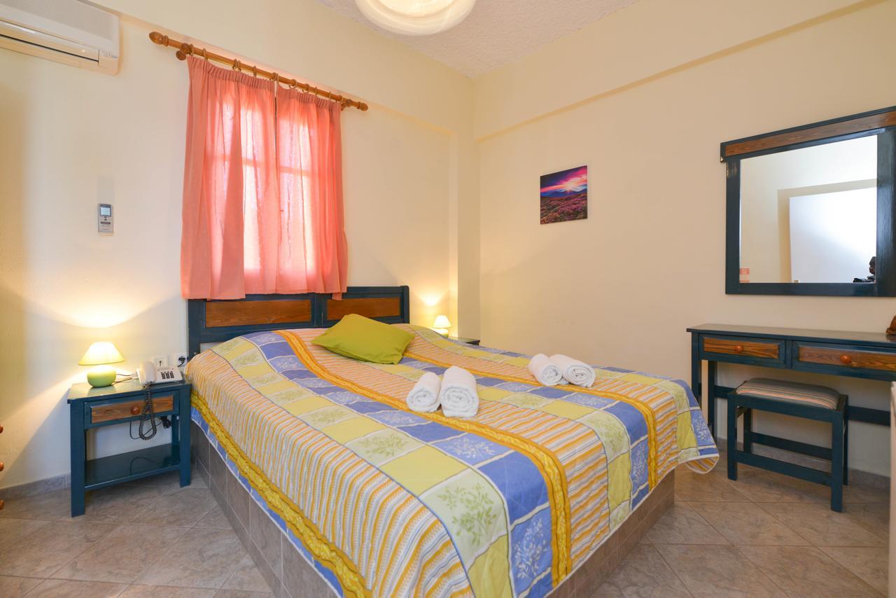 Cyclades Beach Apartments Chrisopigi  المظهر الخارجي الصورة